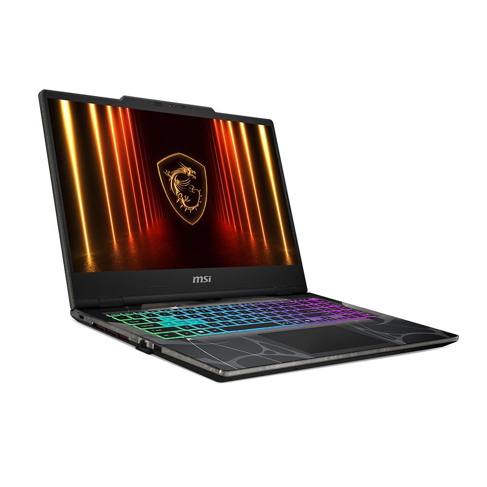 MSI Cyborg 15 13.Nesil Core i7 13620H-RTX5060 8GB-32GB-1Tb Ssd-15.6inc-W11 diğer görünüm